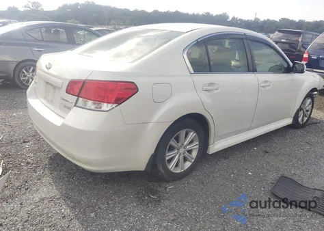 2010 Subaru Legacy 2.5I Premium z USA, uszkodzony, nr VIN 4S3BMBG60A3227823
